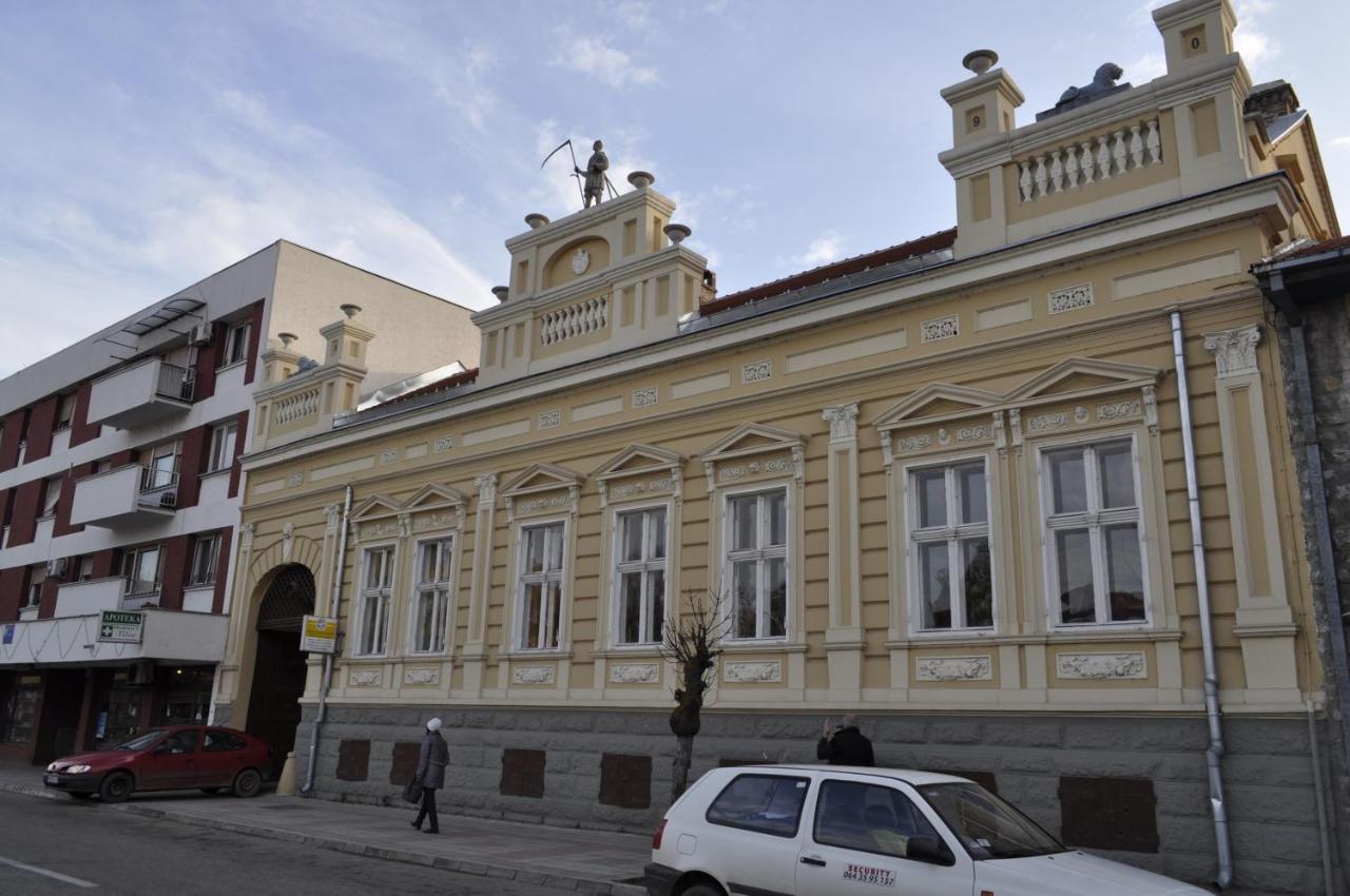 Apartman "Soba Sa Pogledom" Golubac Exteriör bild